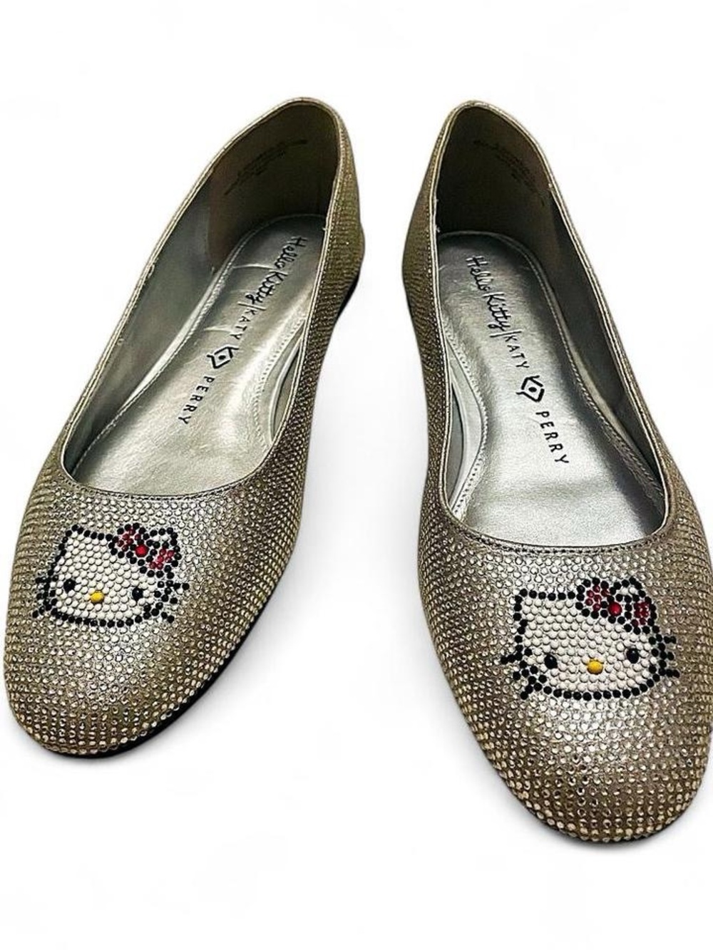 NWOB Katy Perry x Hello Kitty Crystal Ballet Flats Silver Rhinestone Shoes sz 9